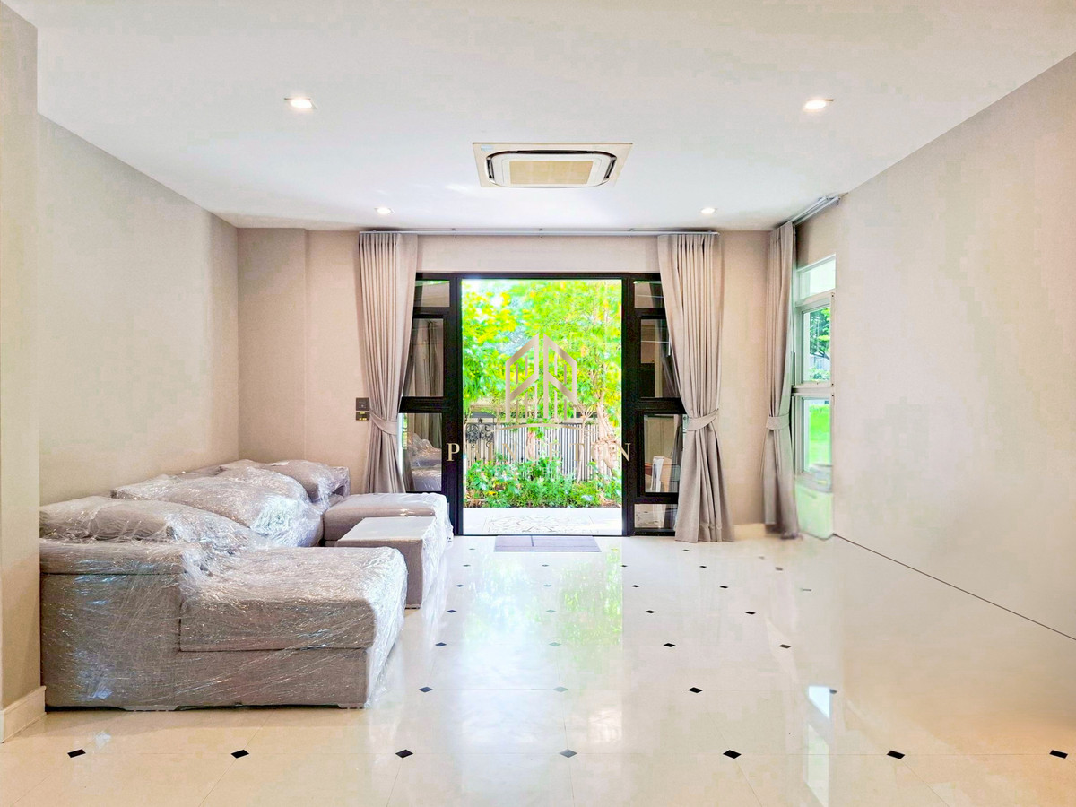 For RentHouseBangna, Bearing, Lasalle :  House for rent Nantawan Bangna Km. 7 near Mega Bangna 