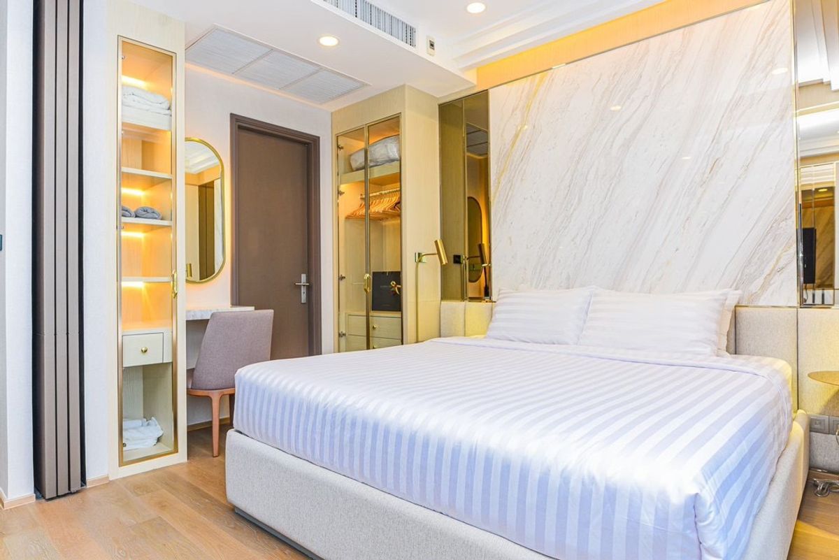 ให้เช่าคอนโดสยาม จุฬา สามย่าน : *“Ashton Chula‑Silom 💎 คอนโดคุณภาพ Freehold ใจกลางสามย่าน–สีลม 🚇 MRT Samyan เดิน 3 นาที 🌆 วิวเมือง พร้อม Co‑living lifestyle สิ่งอำนวยความสะดวกครบ ห้องแต่งเฟอร์เรียบร้อย พร้อมเข้าอยู่!”*
