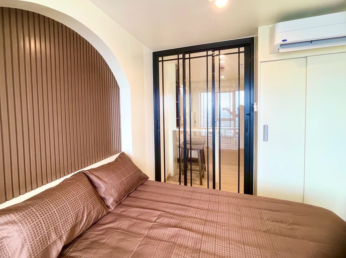 For RentCondoPathum Thani,Rangsit, Thammasat : Renting the new Terrarest, the new condo north, Thammasat view, ready to be adjacent to Thammasat University Rangsit.