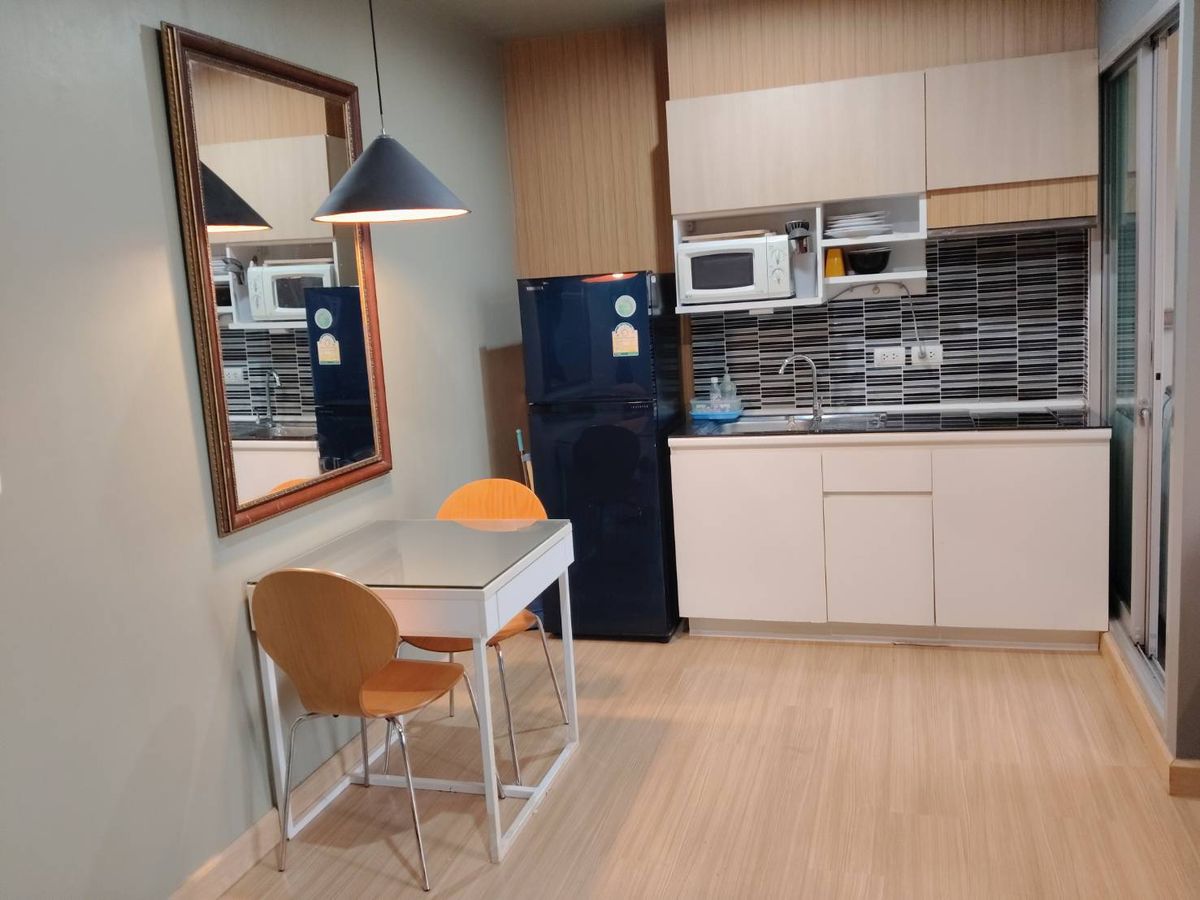 For RentCondoBangna, Bearing, Lasalle : For rent ✨ The Parkland Srinakarin Lakeside ✨ Fully furnished and equipped with electrical appliances, near MRT Sililasala