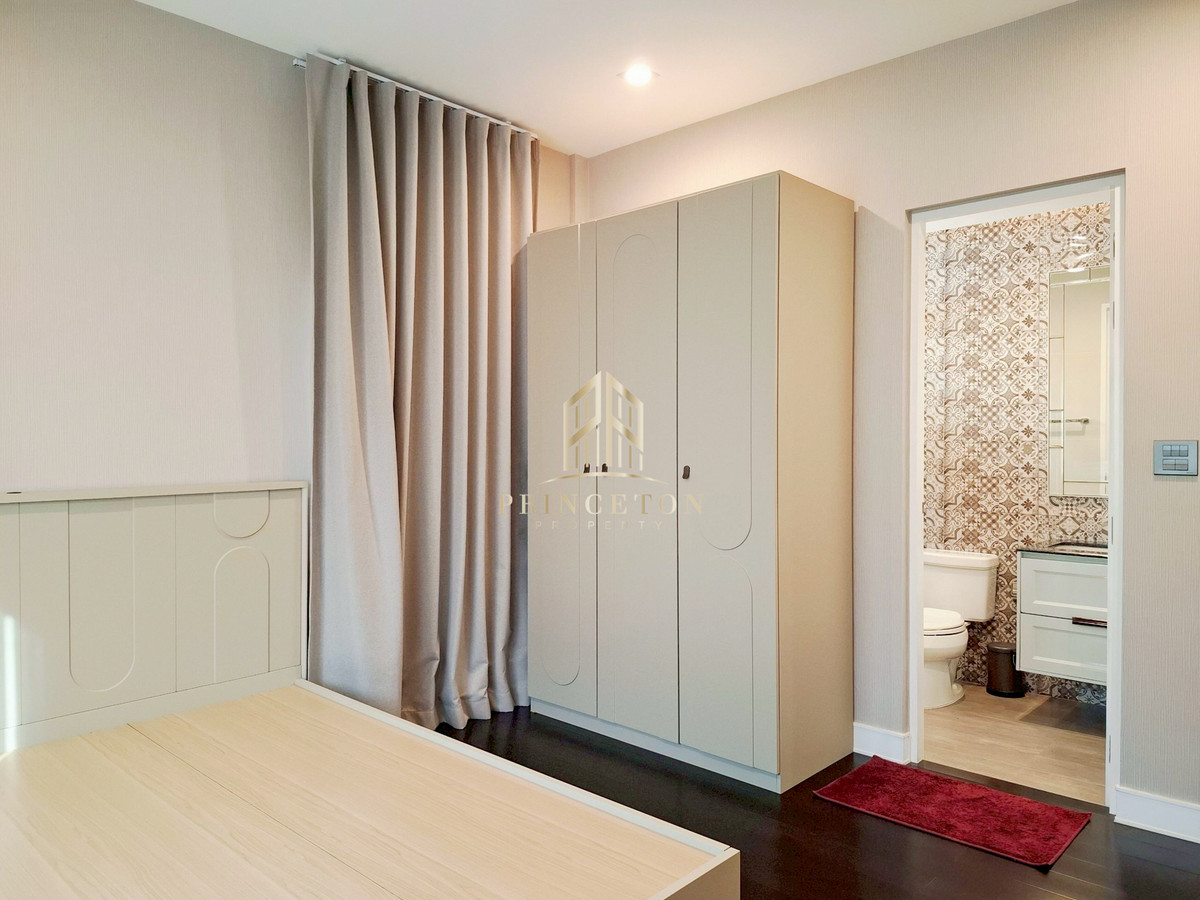 For RentHouseBangna, Bearing, Lasalle :  House for rent Nantawan Bangna Km. 7 near Mega Bangna 