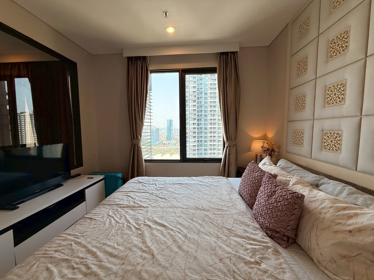 ให้เช่าคอนโดพระราม 9 เพชรบุรีตัดใหม่ RCA : เช่าด่วน! Villa Asoke 1ห้องนอน Duplex แต่งหรู เฟอร์ครบ ทำเล MRT เพชรบุรี