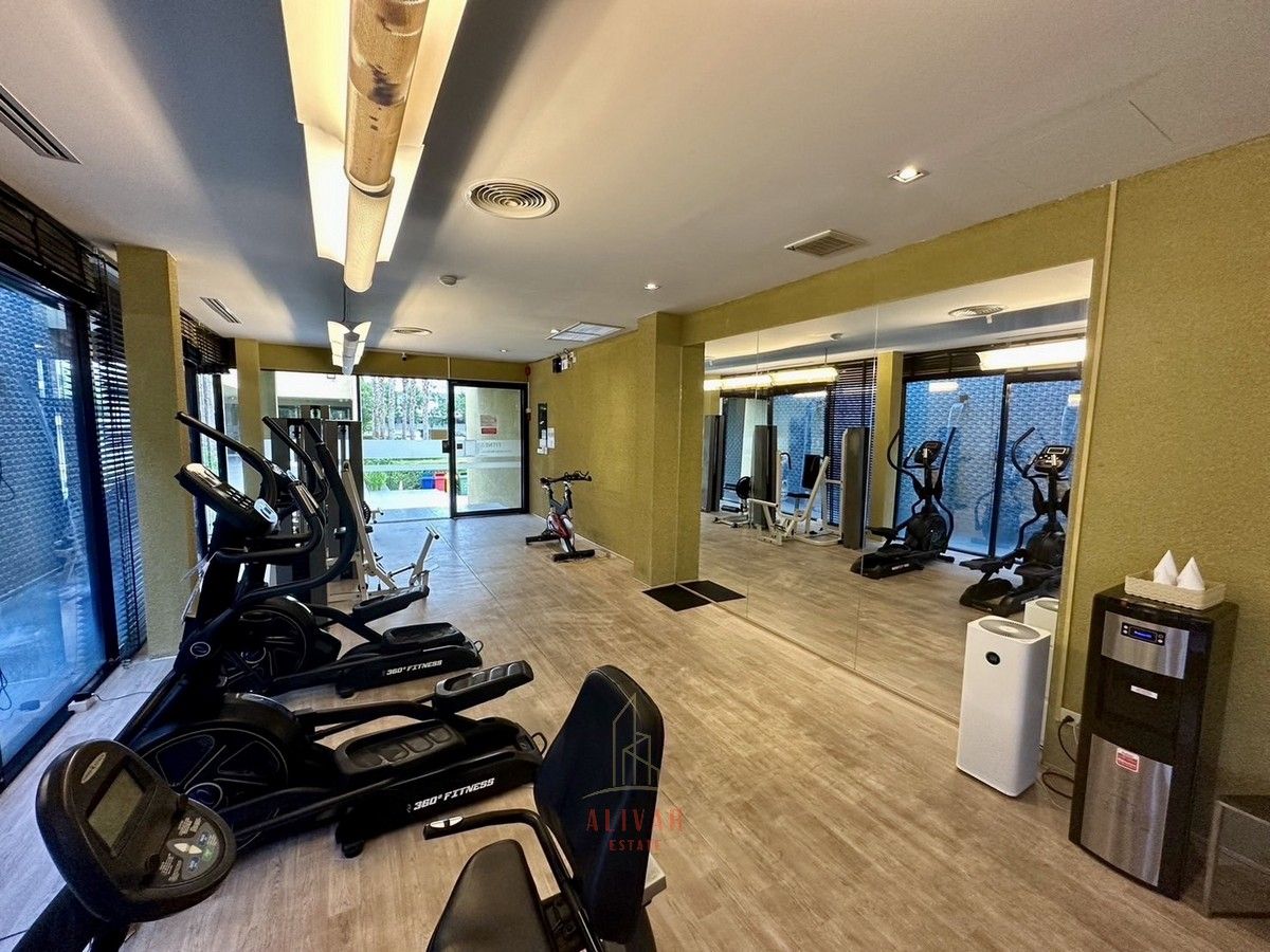 For RentTownhomePattanakan, Srinakarin : RH070225 For rent, 3-storey townhouse, 5 bedrooms, Noble Cube Phatthanakan