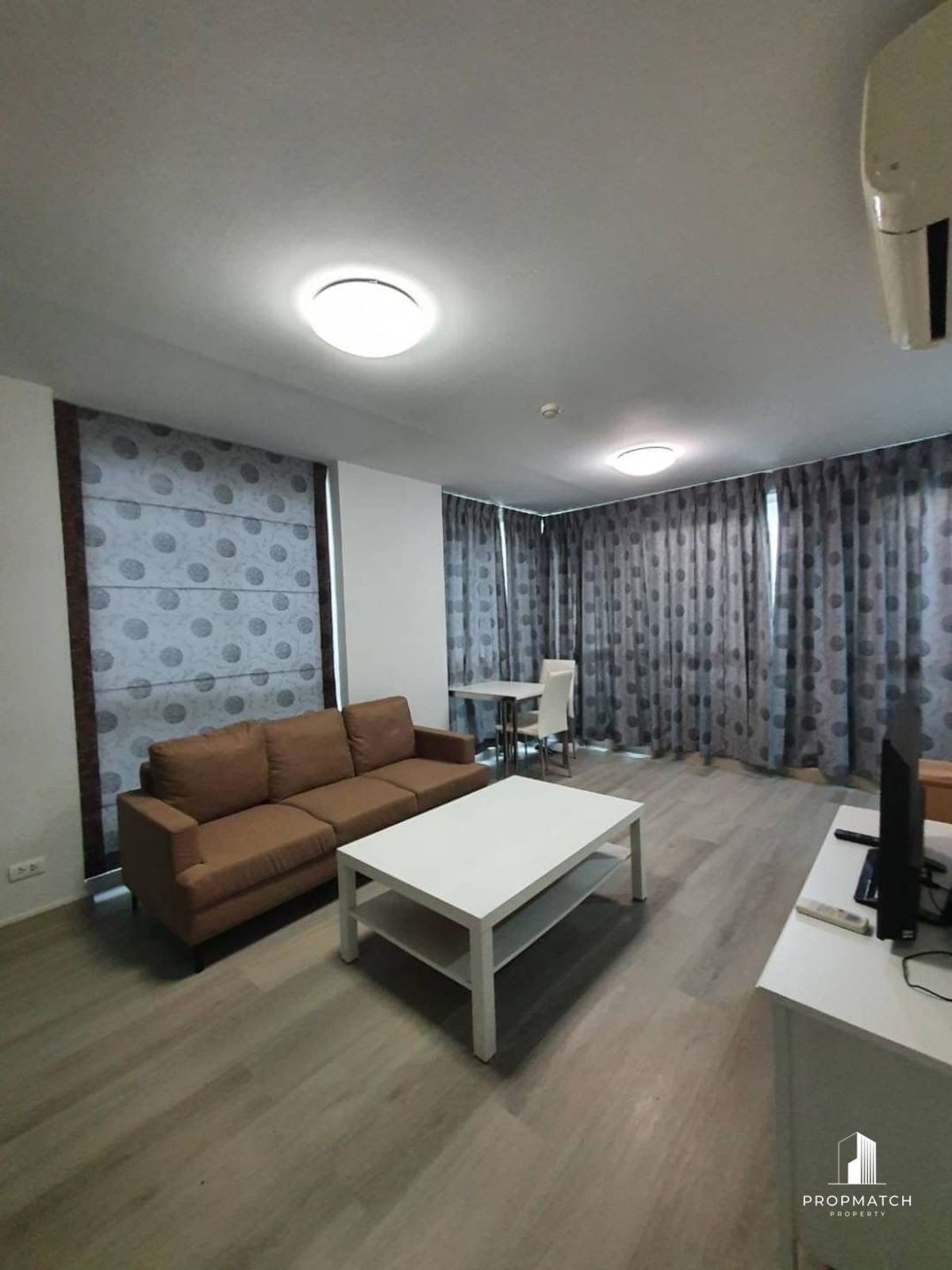 ขายคอนโดอารีย์ อนุสาวรีย์ : ✨Flash Deal ✨ Chateau In Town Phaholyothin 11( 1Bed 1Bath 39.85SQM.) พร้อมอยู่ ! เพียง  3,290,000 บาท Tel.0981315848 @propmatch