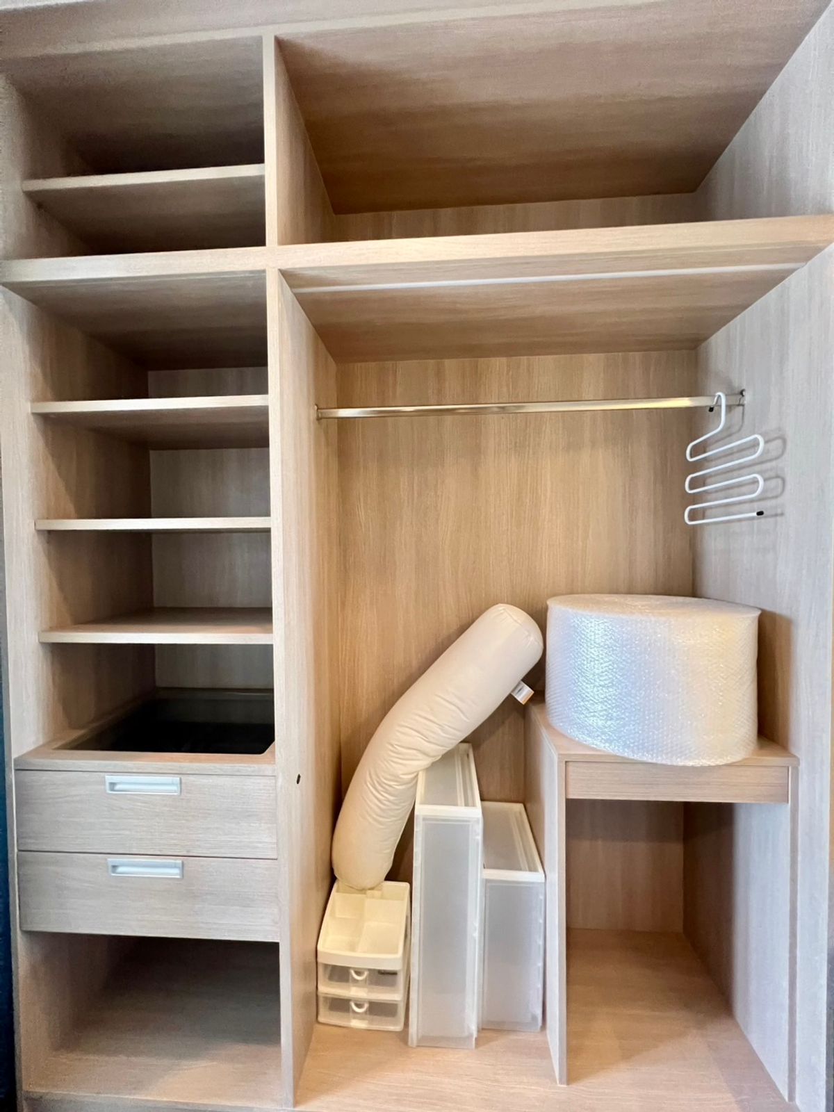 ให้เช่าคอนโดพระราม 9 เพชรบุรีตัดใหม่ RCA : ห้องที่ลูกค้าถามหาตลอดทั้งปี - Type : walk-in closet เพียง 22K/ month เท่านั้น - The Line Asoke- Ratchada ชั้น 33 วิวไม่บล็อค ห้องนี้คุ้มแน่นอน  