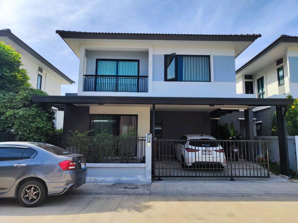 บ้านสมุทรปราการ สำโรง : เช่า / ขาย ด่วน 🤗✨ บ้าน 3 ห้องนอน โครงการ บริทาเนีย บางนา-สุวรรณภูมิ กม.26