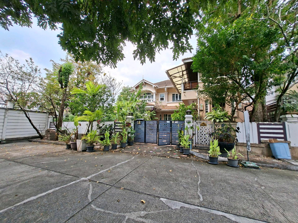 ขายบ้านลาดกระบัง สุวรรณภูมิ : ราคาดีที่สุด🔥บ้านเดี่ยว 133.5 ตร.วา✈️ ใกล้สุวรรณภูมิ 6 ห้องนอน 5 ห้องน้ำ🔥ถูกสุดในย่านนี้ สวยพร้อมอยู่ สนใจ 📞0994152664 , 0803696366