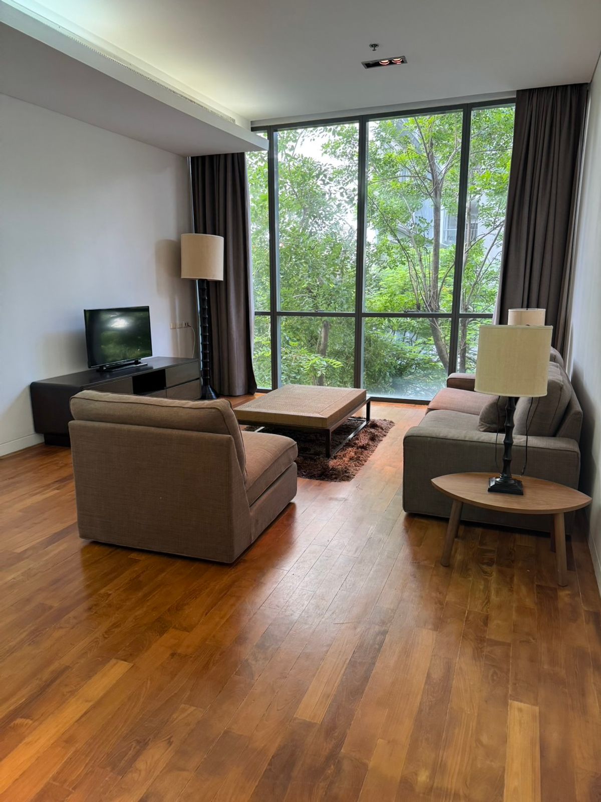 ให้เช่าคอนโดสุขุมวิท อโศก ทองหล่อ : Rare Item !!! ✨👏 Domus Sukhumvit 16😻 Garden View ห้ามพลาดด by Jubjib