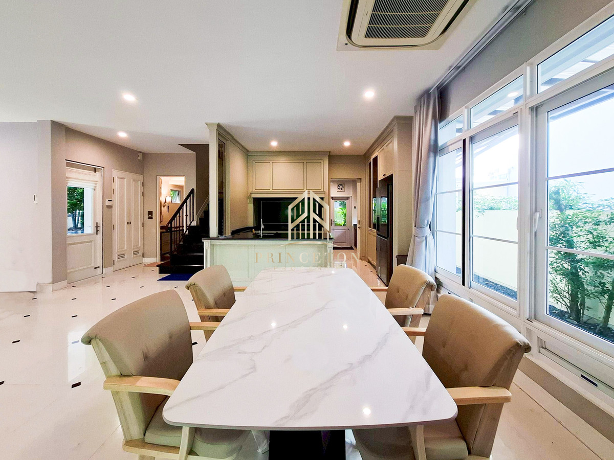 For RentHouseBangna, Bearing, Lasalle :  House for rent Nantawan Bangna Km. 7 near Mega Bangna 