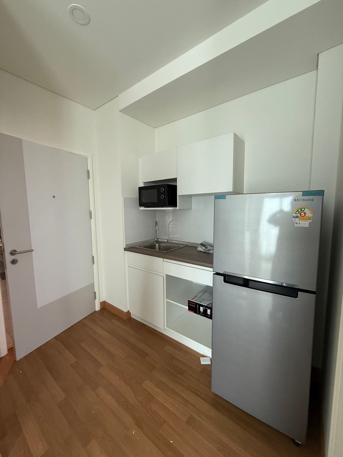 For RentCondoRama3 (Riverside),Satupadit : For rent 📍 Lumpini Place Rama 3 - Riverine 📍 Fully furnished and equipped with electrical appliances, near BTS Surasak