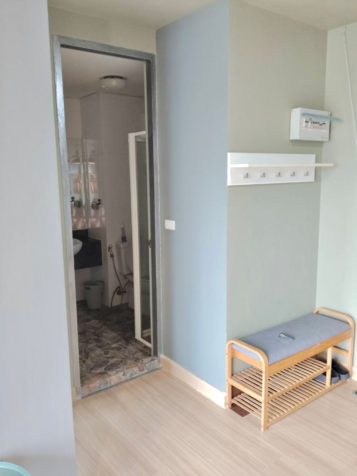 For RentCondoBangna, Bearing, Lasalle : For rent ✨ The Parkland Srinakarin Lakeside ✨ Fully furnished and equipped with electrical appliances, near MRT Sililasala