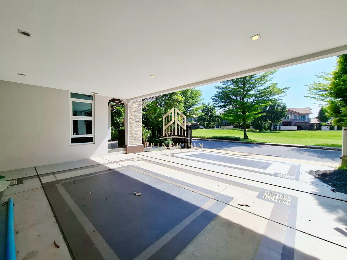 For RentHouseBangna, Bearing, Lasalle :  House for rent Nantawan Bangna Km. 7 near Mega Bangna 