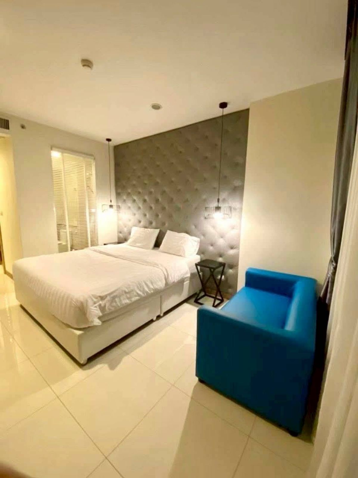 For SaleCondoPattaya, Bangsaen, Chonburi : Riviera Wong Amat Condo