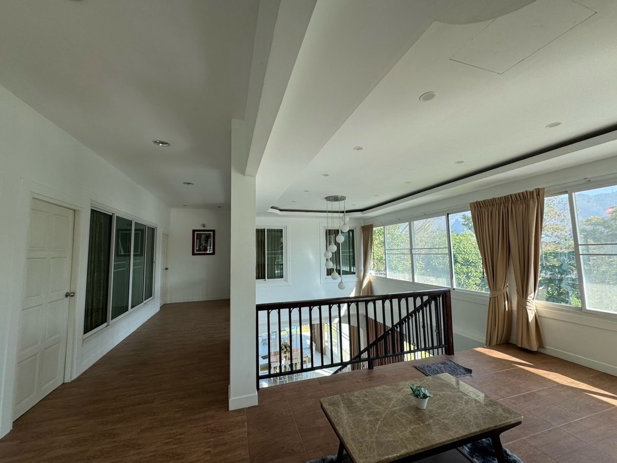 For SaleHousePak Chong KhaoYai : Khao Yai Villa, Phu Phatra, Khao Yai, the 7th Ozone weather in the world