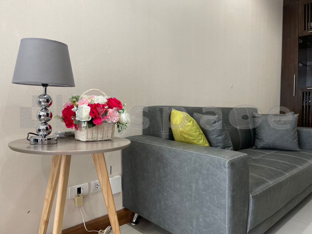 ให้เช่าคอนโดสุขุมวิท อโศก ทองหล่อ : [L250721021] สำหรับเช่า The Clover Thonglor 18 | 1 ห้องนอน | ขนาด 40 ตร.ม. | ราคาพิเศษ | พร้อมเข้าอยู่