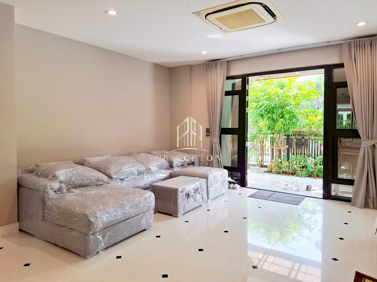 For RentHouseBangna, Bearing, Lasalle :  House for rent Nantawan Bangna Km. 7 near Mega Bangna 