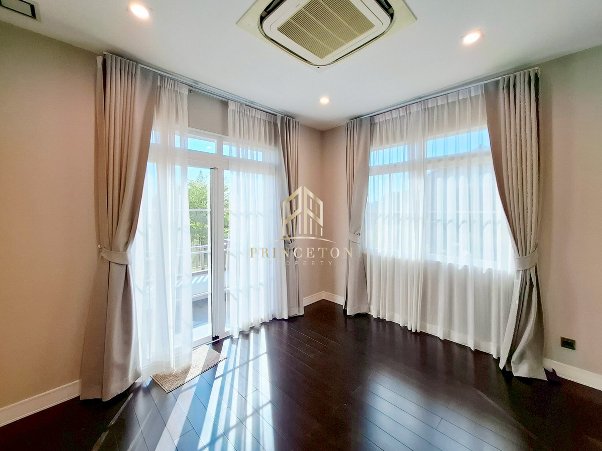 For RentHouseBangna, Bearing, Lasalle :  House for rent Nantawan Bangna Km. 7 near Mega Bangna 