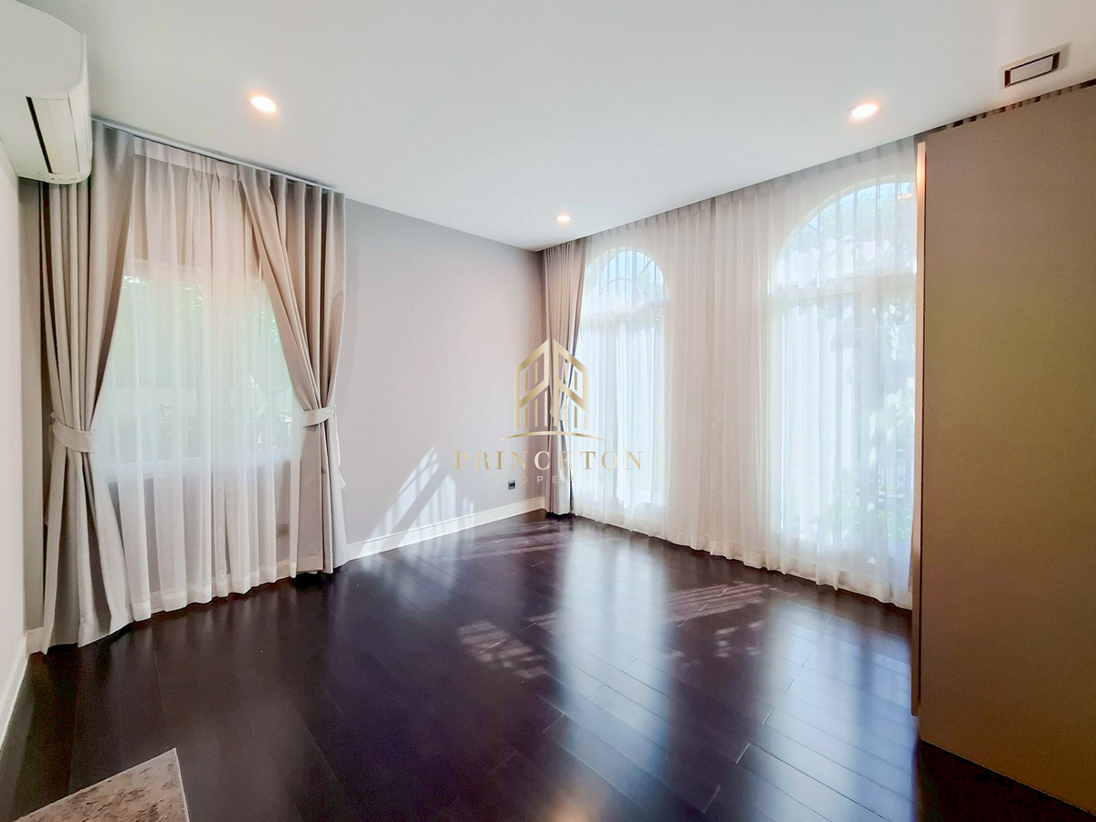 For RentHouseBangna, Bearing, Lasalle :  House for rent Nantawan Bangna Km. 7 near Mega Bangna 