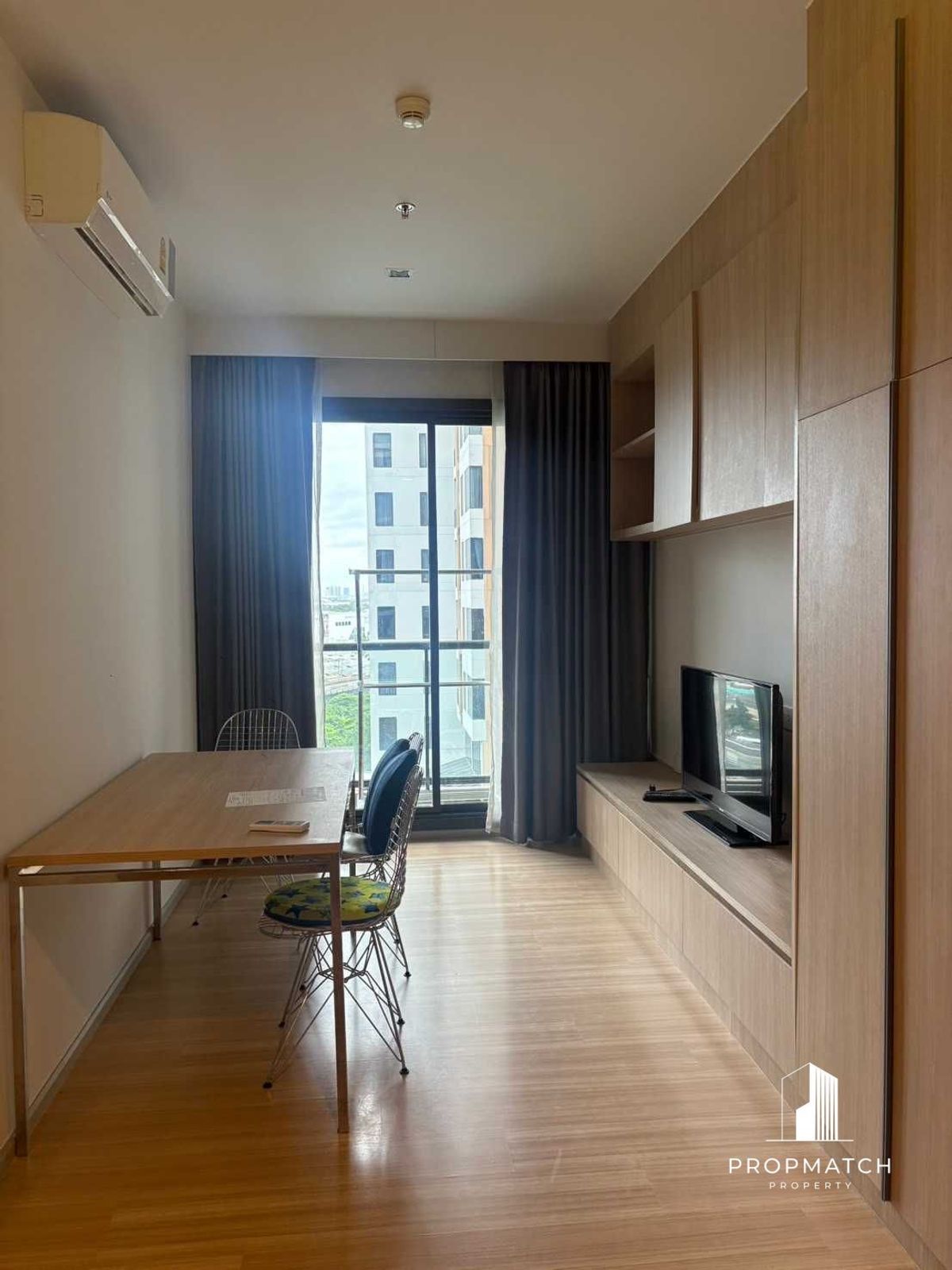 ให้เช่าคอนโดสะพานควาย จตุจักร : ✨Flash Deal ✨M Jatujak( 2Bed 2Bath 55.09SQM.) แต่งครบพร้อมอยู่ !! เพียง 28,000 บาทต่อเดือน Tel.0981315848 @propmatch