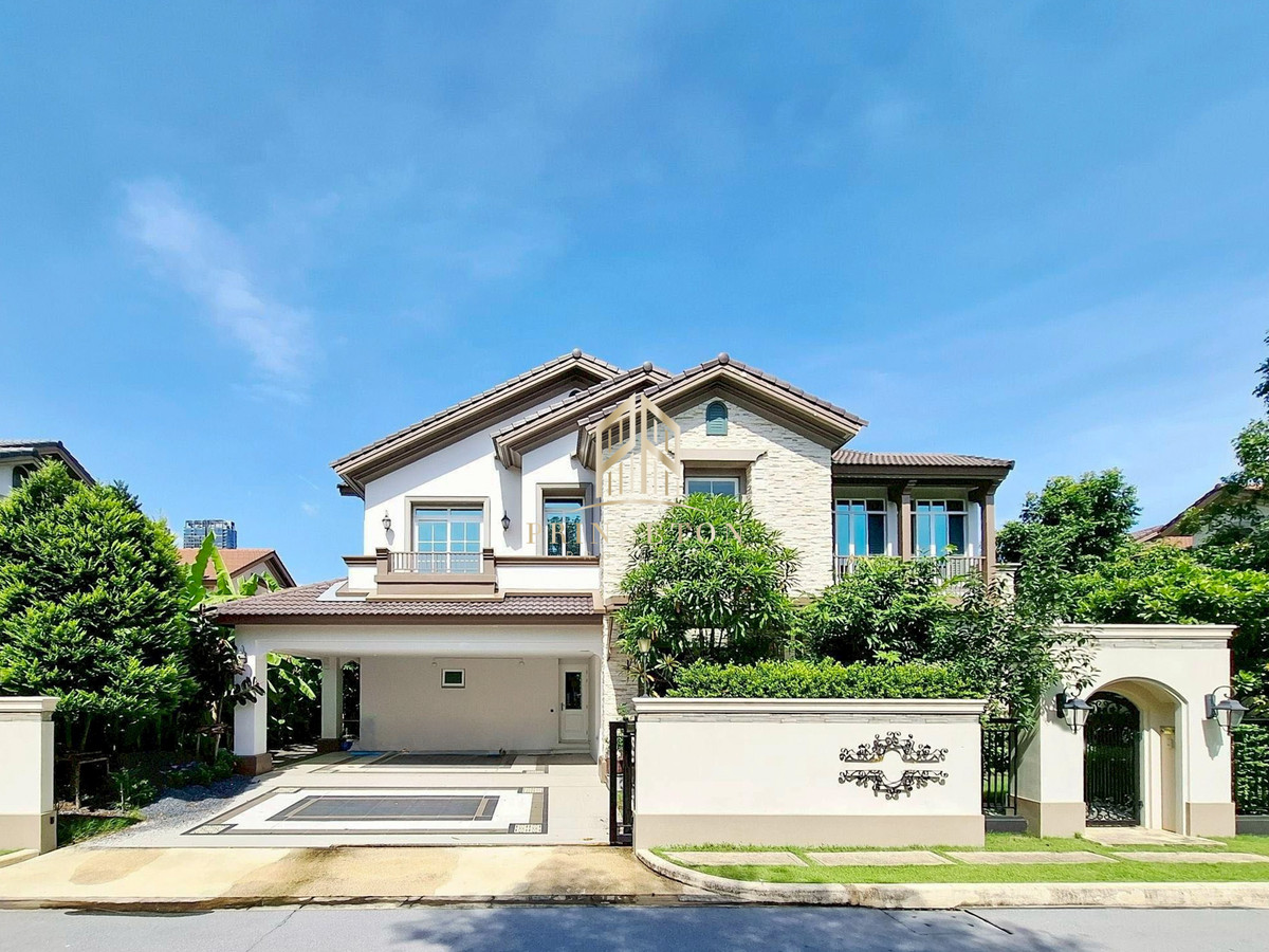 For RentHouseBangna, Bearing, Lasalle :  House for rent Nantawan Bangna Km. 7 near Mega Bangna 