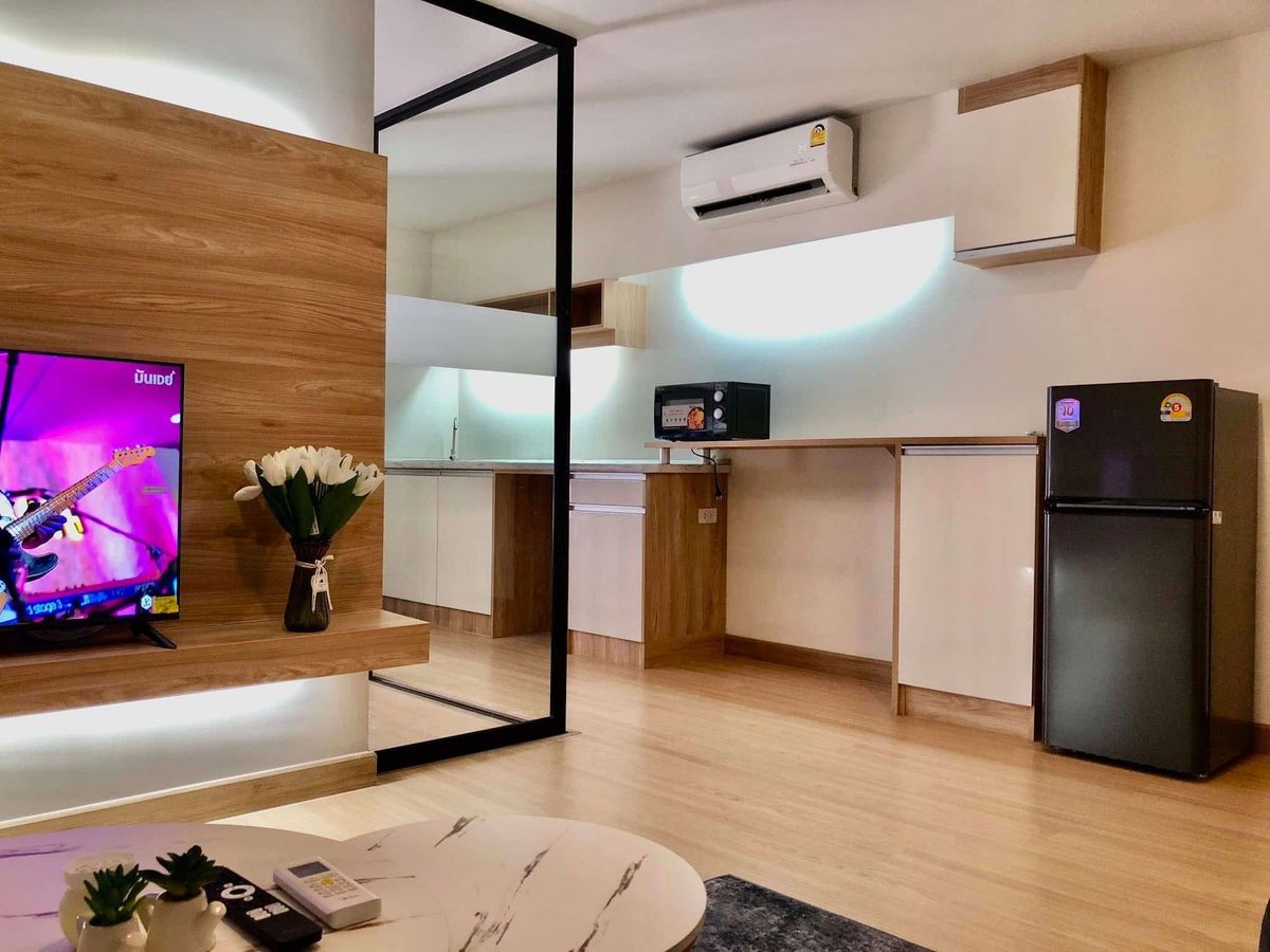 For RentCondoBangna, Bearing, Lasalle : 🔹Condo for Rent | Level Condo Bangna | 42 SQ.M | 1 Bed - 1 Bath | 10,000 thb.