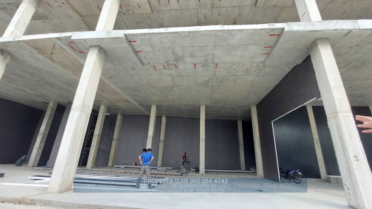 ให้เช่าโชว์รูมเลียบทางด่วนรามอินทรา : Showroom For rent : ให้เช่าโชว์รูมรถยนต์ ติดถนนเลียบทางด่วนเอกมัย-รามอินทรา