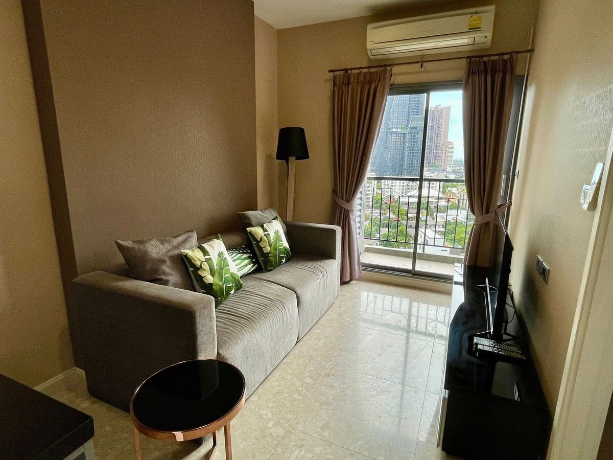 For RentCondoSukhumvit, Asoke, Thonglor : Rent for rent The Crest Sukhumvit 34 (The Crescent Sukhumvit 34) | 1 bedroom 35 sq.m. | Floor 14, full viewing | Near BTS Thonglor