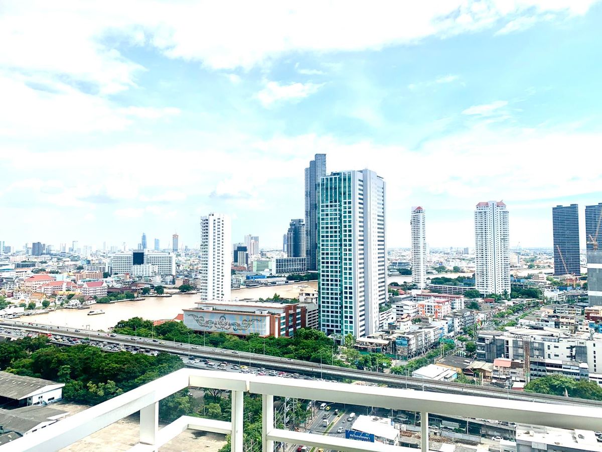 ขายคอนโดวงเวียนใหญ่ เจริญนคร : Full comm special price Lighthouse Condo river views, sale 4.55mb, full agent comm 4%
