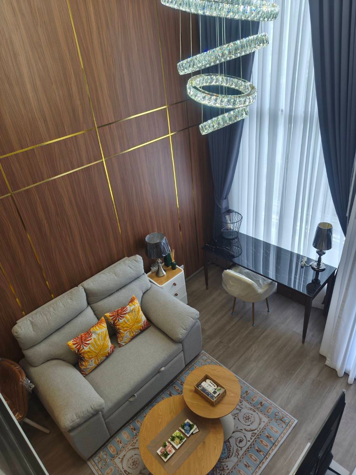 ให้เช่าคอนโดเกษตรศาสตร์ รัชโยธิน : คอนโด ใกล้ ม.เกษตร ห้องแบบ Duplex  ชั้น 11 ตกแต่งสวยงามมาก วิวสระน้ำ ม.เกษตรศาสาตร์ เครื่องใช้ไฟฟ้าพร้อม 1ห้องนอน1ห้องน้ำ