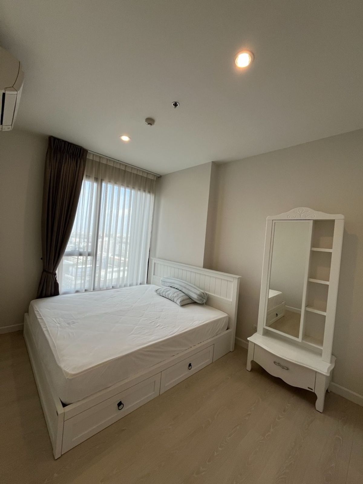 For RentCondoRama9, Petchburi, RCA : The Niche Pride Thonglor Phetchaburi