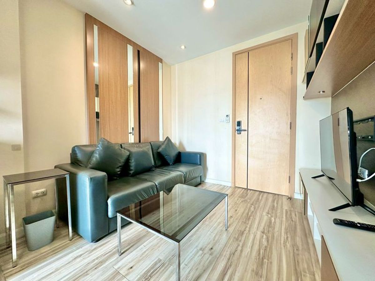 CondoSriracha Laem Chabang Ban Bueng : Selling and renting Plus Sriracha Condo, beautiful room, complete decoration, ready to move in Near Assumption School