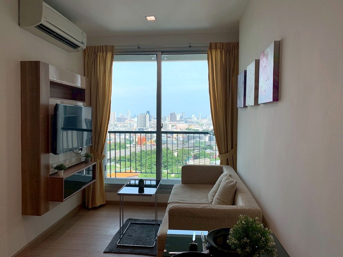 For SaleCondoSathorn, Narathiwat : Sale 1 Bedroom 23rd floor Rhythm Sathorn, City view, close to BTS Taksin