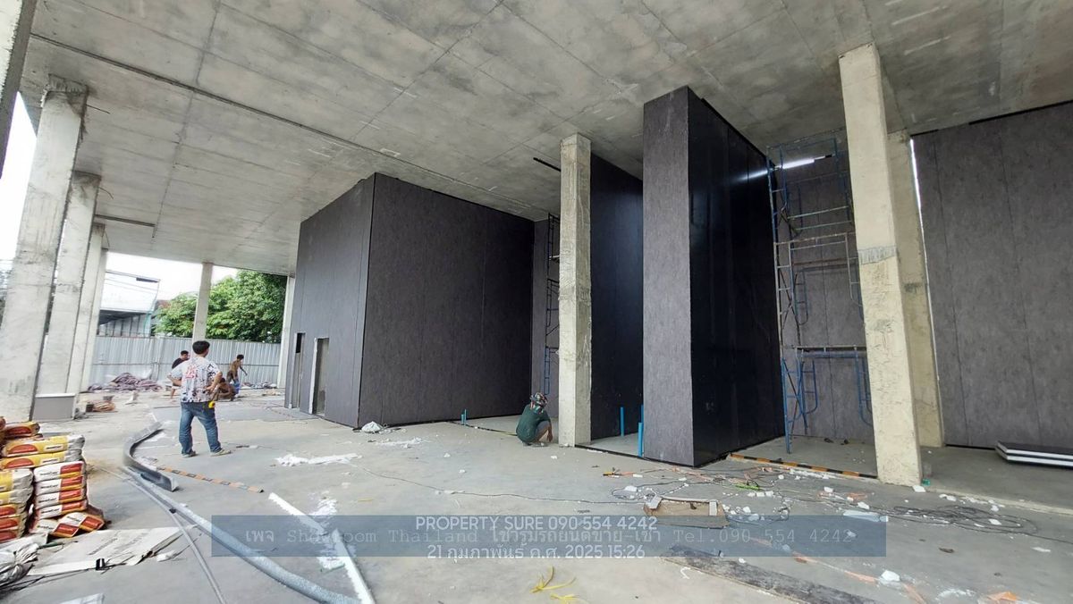 ให้เช่าโชว์รูมเลียบทางด่วนรามอินทรา : Showroom For rent : ให้เช่าโชว์รูมรถยนต์ ติดถนนเลียบทางด่วนเอกมัย-รามอินทรา