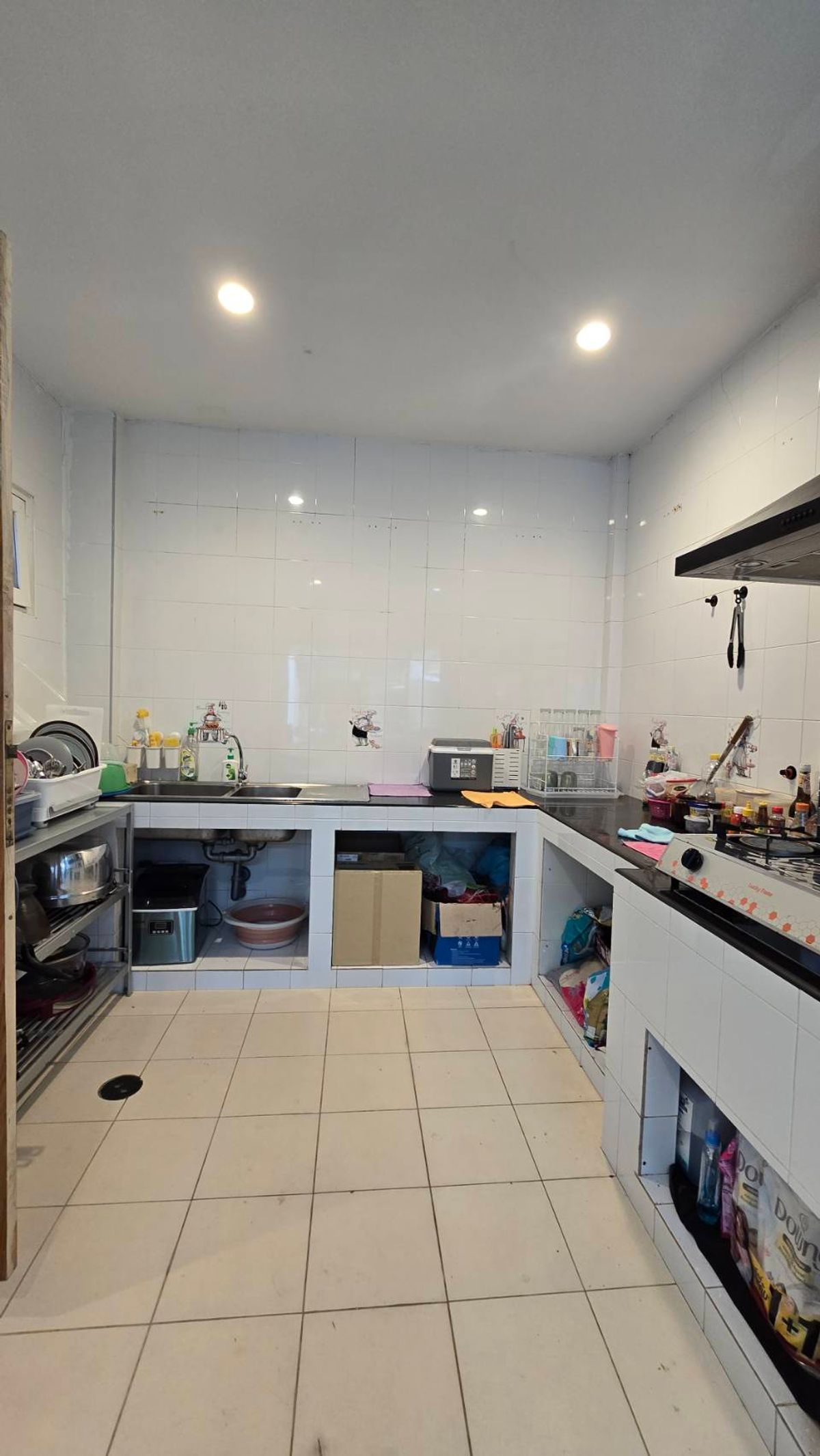 ขายทาวน์โฮมลาดกระบัง สุวรรณภูมิ : หมู่บ้านสิตานัน สุวรรณภูมิ ทาวน์โฮม 3 ชั้น หลังมุม  จำนวนชั้น 3 ชั้น  ขนาด 47.6 ตารางวา