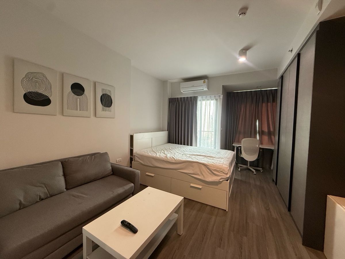 ให้เช่าคอนโดสยาม จุฬา สามย่าน : 📍For Rent!! Ideo Chula - Samyan💥Best Deal in This Room Size!! Only 21,000฿ / month 💥(This is the lowest price for this layout!)🛋 Studio | 29 sq.m. | Great View📞 Contact: Aomam (Agent) Tel / Line ID: 095-587-1692 WhatsApp: +66 95 587 1692