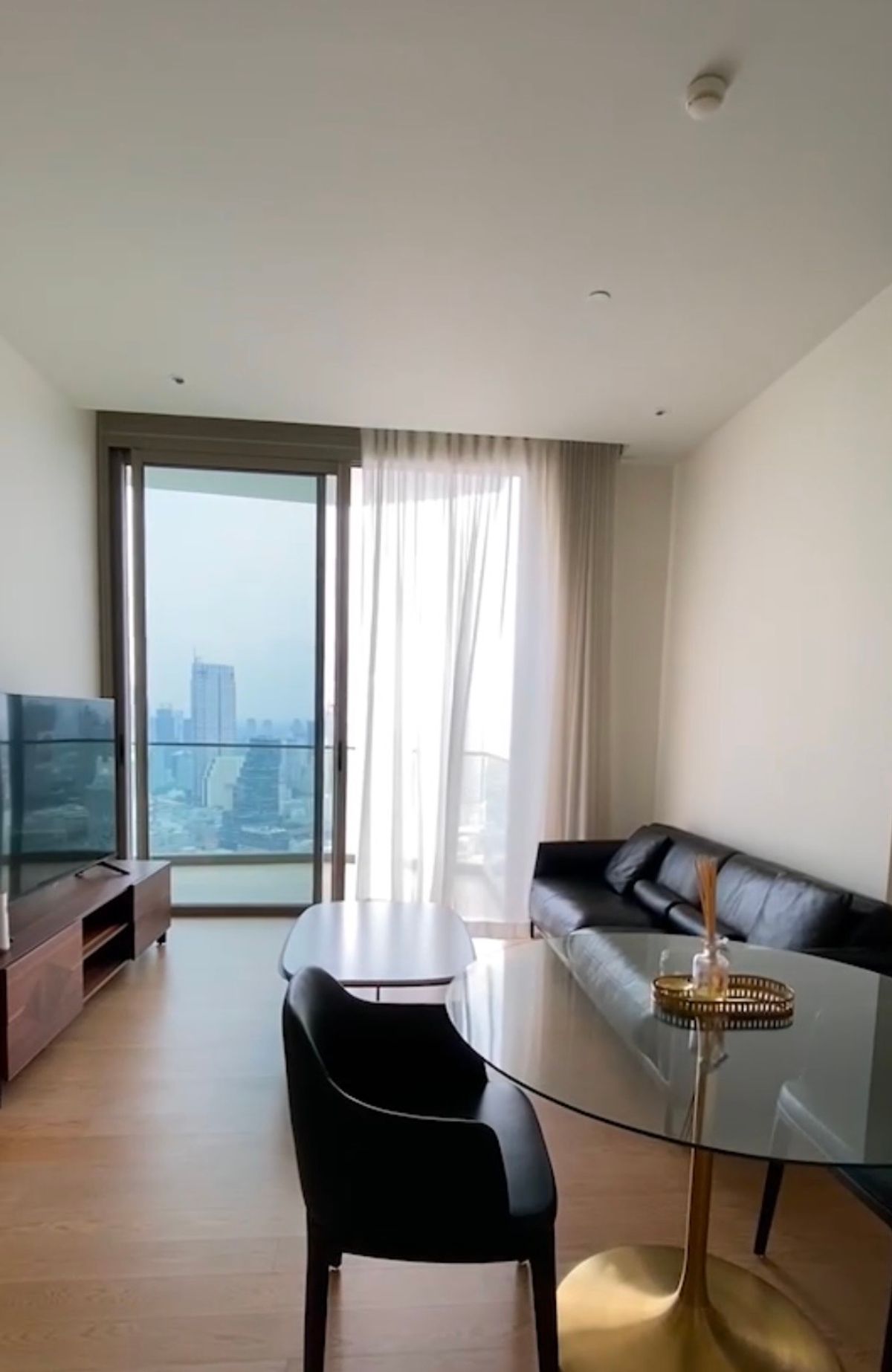 ขายคอนโดวงเวียนใหญ่ เจริญนคร : 🌟 Best Priced Unit at Magnolia ICONSIAM – High Floor River View | 1 Bedroom