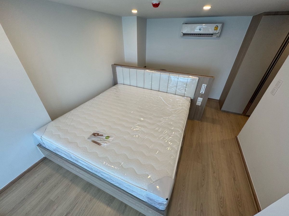 ให้เช่าคอนโดคลองเตย กล้วยน้ำไท : ให้เช่าห้อง Vertiplex 2 ชั้น @ Life Rama 4 - Asoke ชั้น 33 | วิวบางกระเจ้า | เฟอร์ครบ | เพดานสูง โล่ง โปร่ง 2 ห้องนอน 1 ห้องน้ำ ขนาด 52 ตร.ม. | Duplex เพดานสูง