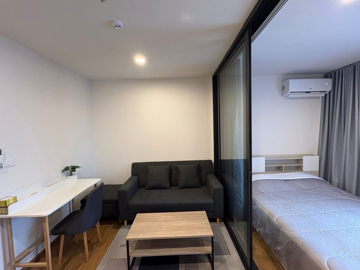 ให้เช่าคอนโดลาดพร้าว เซ็นทรัลลาดพร้าว : ให้เช่า The Line Vibe 🌲🛋️ 1 ห้องนอน 
✅Line OA : @ladysai