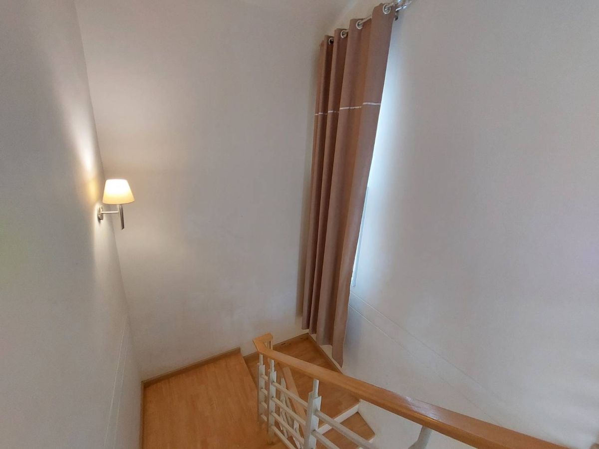 ขายบ้านศรีราชา แหลมฉบัง บ้านบึง : บ้านเดี่ยว ศรีราชา ทำเลดี สังคมคุณภาพ ขนาด66.2 ตรว หลังมุม ราคาต่ำกว่าตลาด 30%  ซื้ออยู่เองหรือปล่อยเช่าก็คุ้ม ใกล้เจพาร์ค