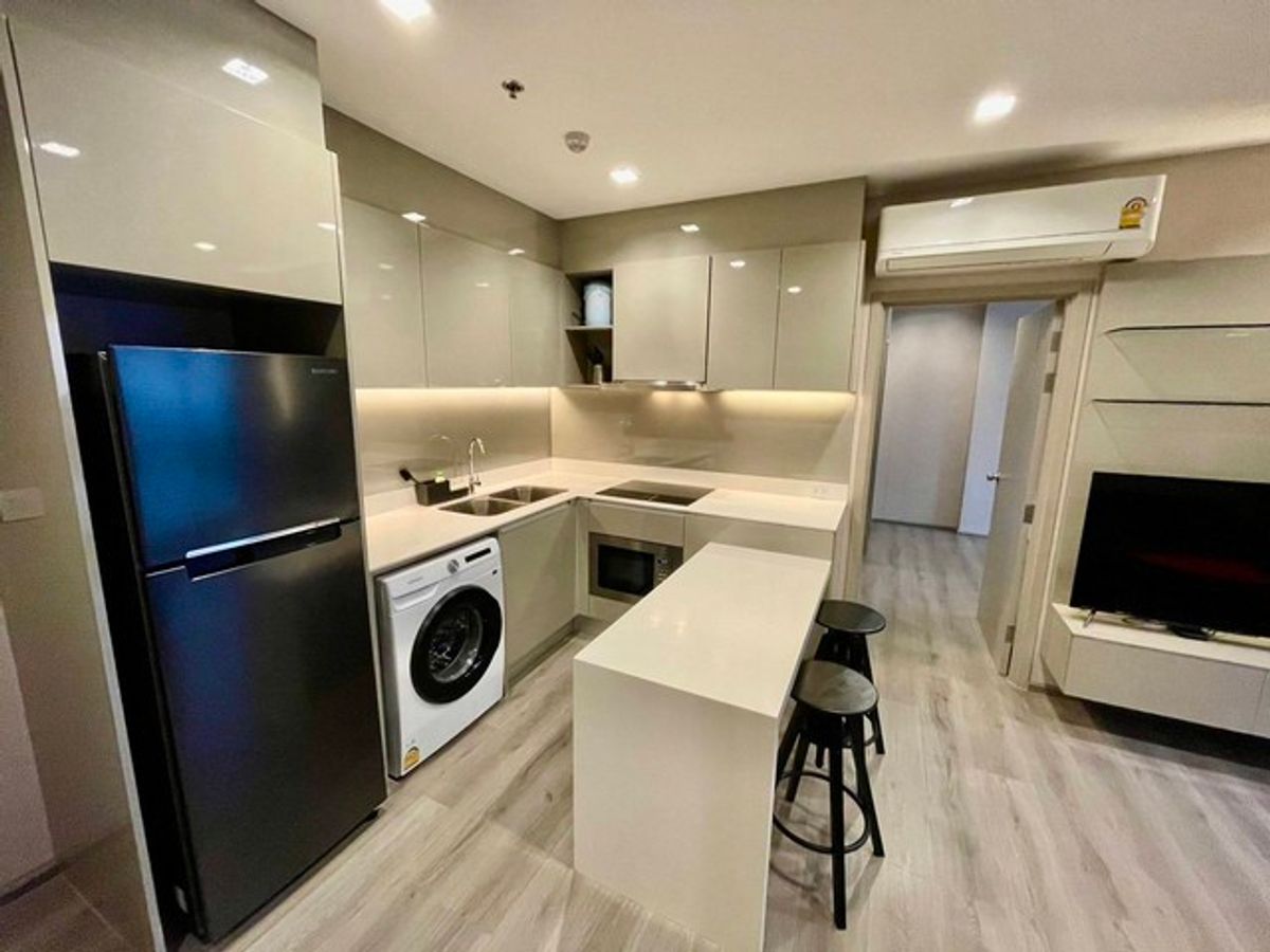 ให้เช่าคอนโดรัตนาธิเบศร์ สนามบินน้ำ พระนั่งเกล้า : คอนโดให้เช่า The Politan Rive เดอะ โพลิแทน รีฟ 60 ตรม. ห้องใหม่ ชั้นสูง วิวแม่น้ำ ใกล้ MRT สะพานพระนั่งเกล้า