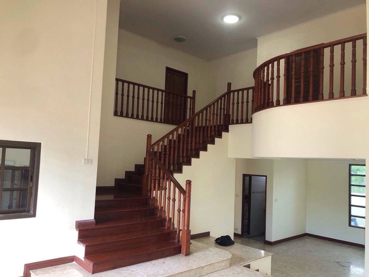 ขายบ้านสมุทรปราการ สำโรง : หมู่บ้านปรีชา วัดหนามแดง  หมู่ 11 ต.บางแก้ว อ.บางพลี จ.สมุทรปราการ 10130