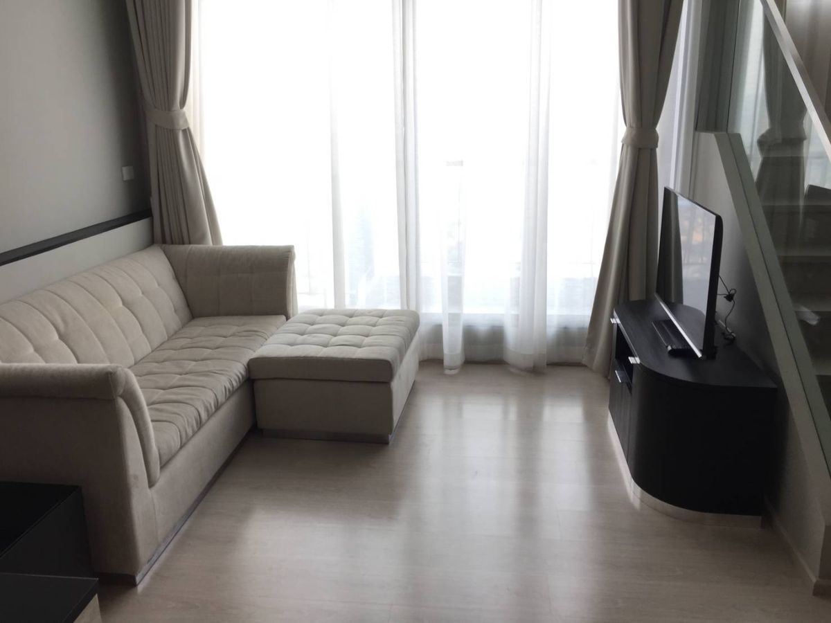 ขายคอนโดอ่อนนุช อุดมสุข : 💥 Urgent Sale - Rhythm Sukhumvit 44/1 - Duplex Room ราคาดีที่สุด ‼️ By Ag Tul