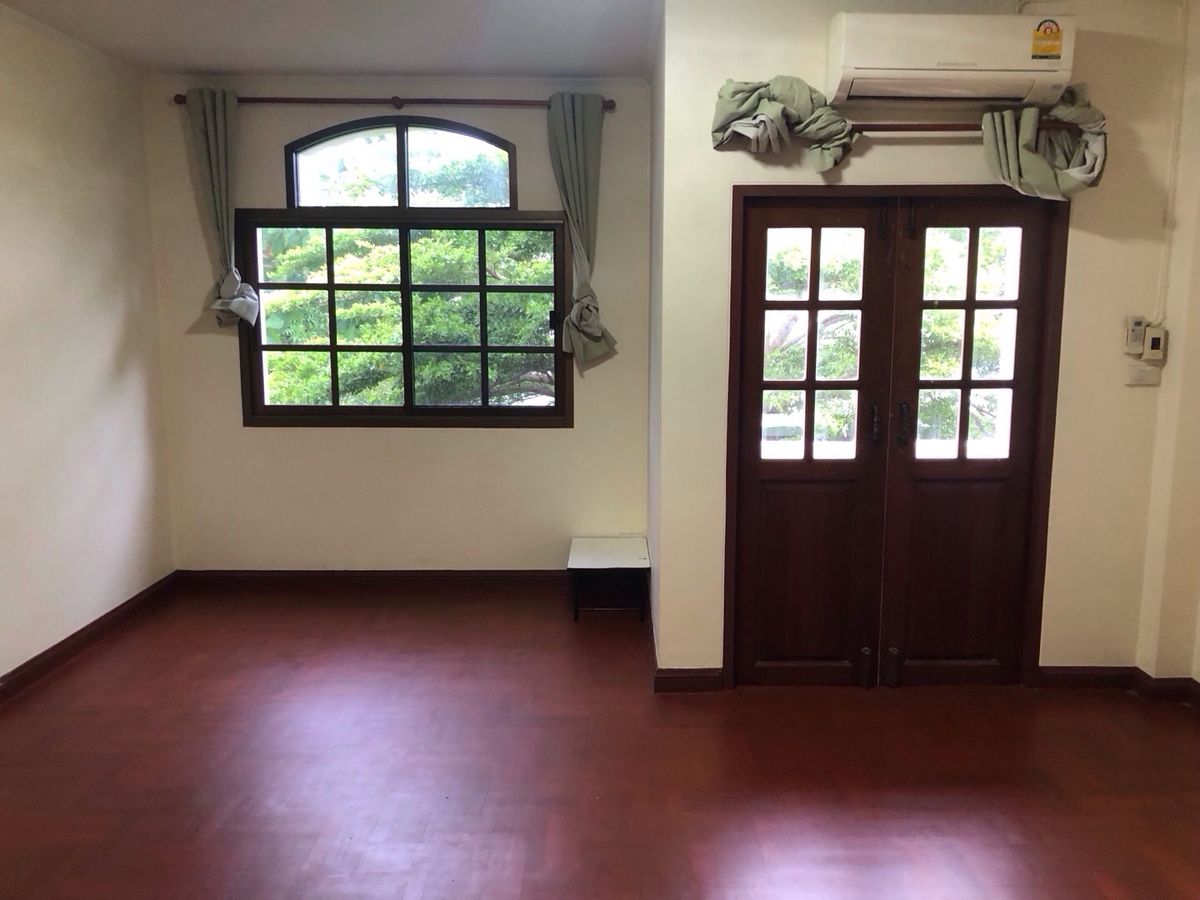 ขายบ้านสมุทรปราการ สำโรง : หมู่บ้านปรีชา วัดหนามแดง  หมู่ 11 ต.บางแก้ว อ.บางพลี จ.สมุทรปราการ 10130