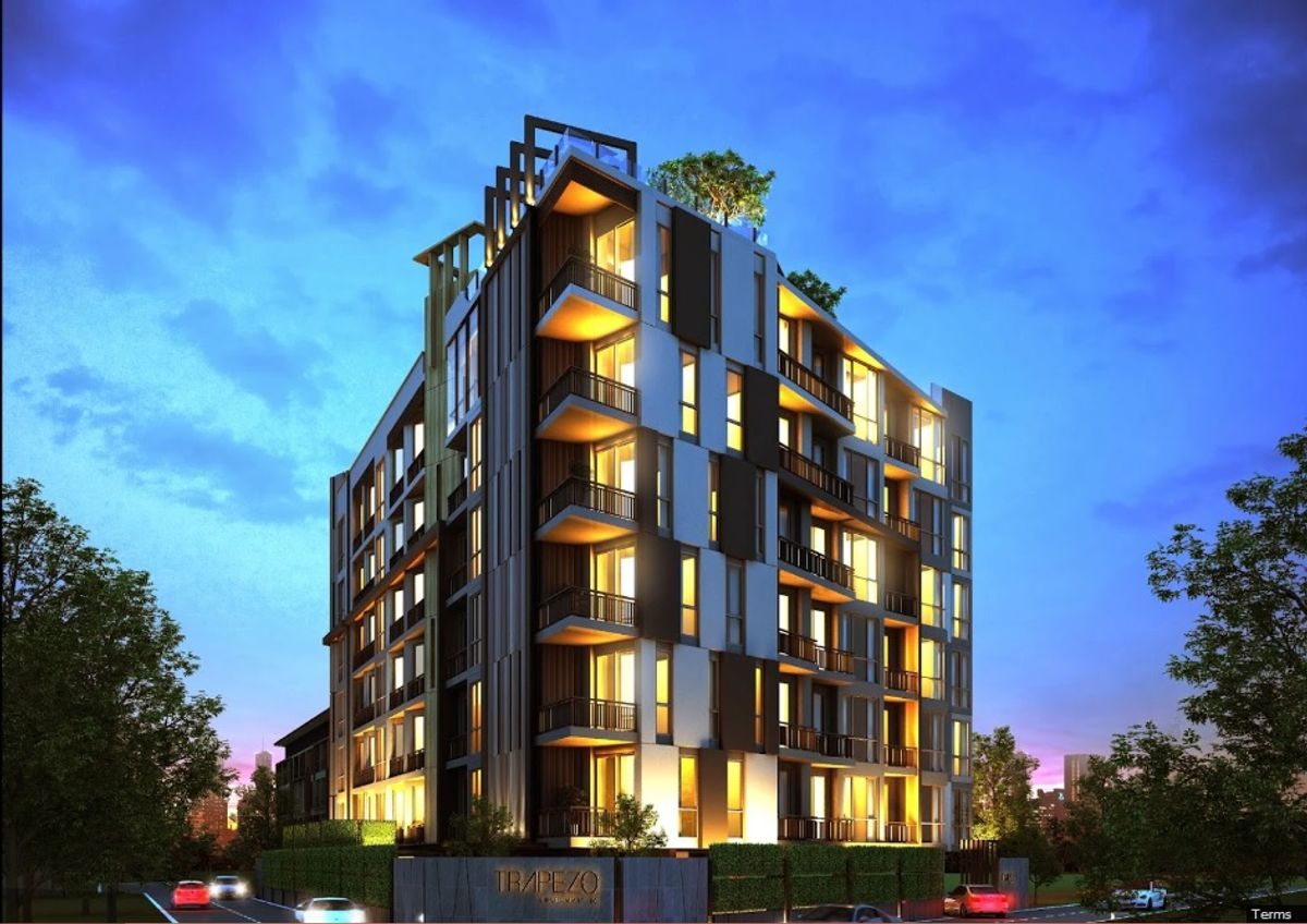 ขายคอนโดสุขุมวิท อโศก ทองหล่อ : Trapezo Sukhumvit 16 (ทราเพโซ สุขุมวิท 16) 45 ตร.ม. ห้องรับทรัพย์