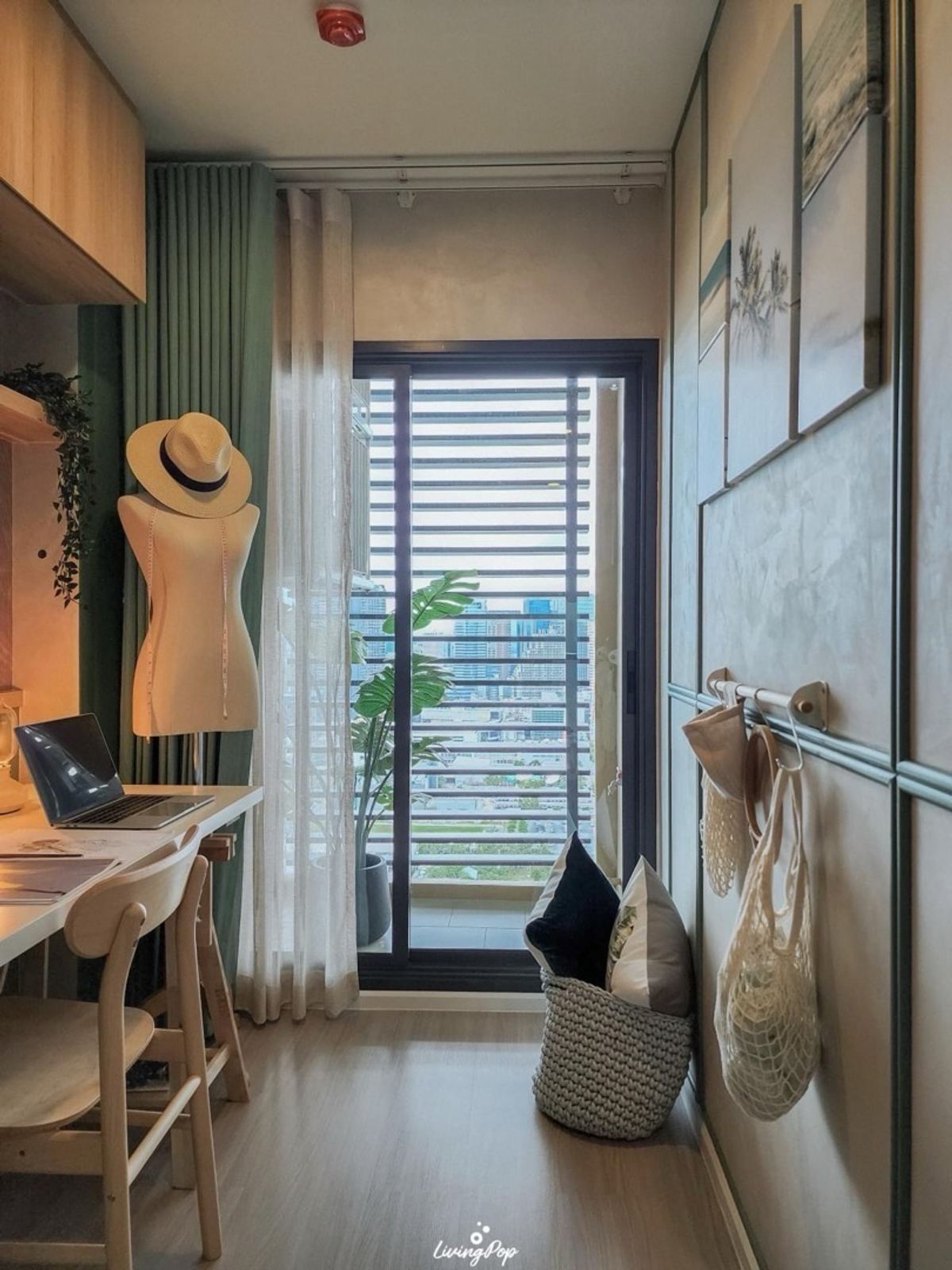 For SaleCondoSapankwai,Jatujak : 𝐃𝐞𝐍𝐢𝐦 Chatuchak near 𝐌𝐑𝐓 & amp; 𝐁𝐓𝐒 Chatuchak, comfortable installments 𝟕, 𝟎𝟎𝟎/month, do not have to pay down payment 𝐎 baht, a new room ready to move in