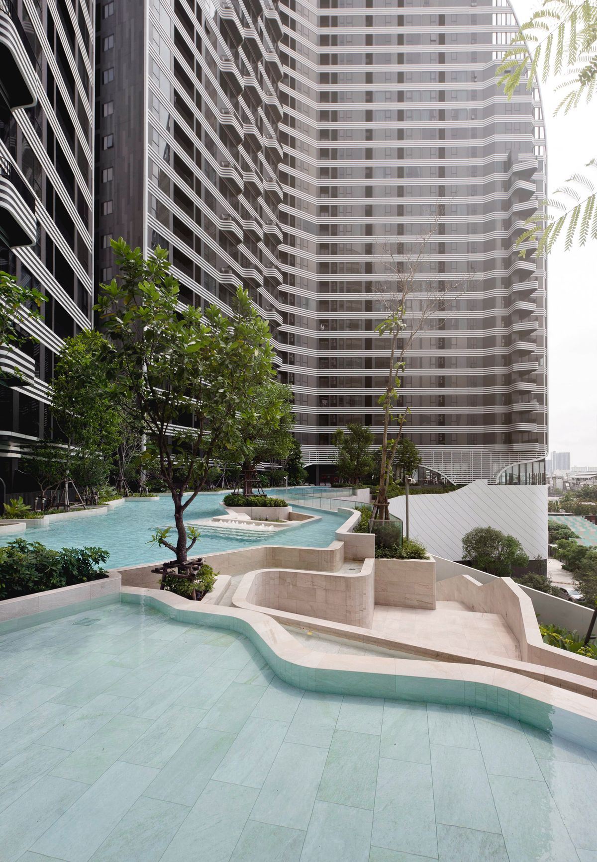 ขายคอนโดบางนา แบริ่ง ลาซาล : 🔥𝐇𝐎𝐓 𝐃𝐄𝐀𝐋🔥𝐈𝐃𝐄𝐎 𝐌𝐎𝐁𝐈 สุขุมวิท อีสต์พอยท์ ราคานี้ไม่มีอีกแล้ว 𝟏 นอน 𝟐𝟗 ตร.ม. รับประกันการันตีราคาดีที่สุด💯📱𝟬𝟵𝟮-𝟴𝟬𝟴𝟴𝟴𝟵𝟵