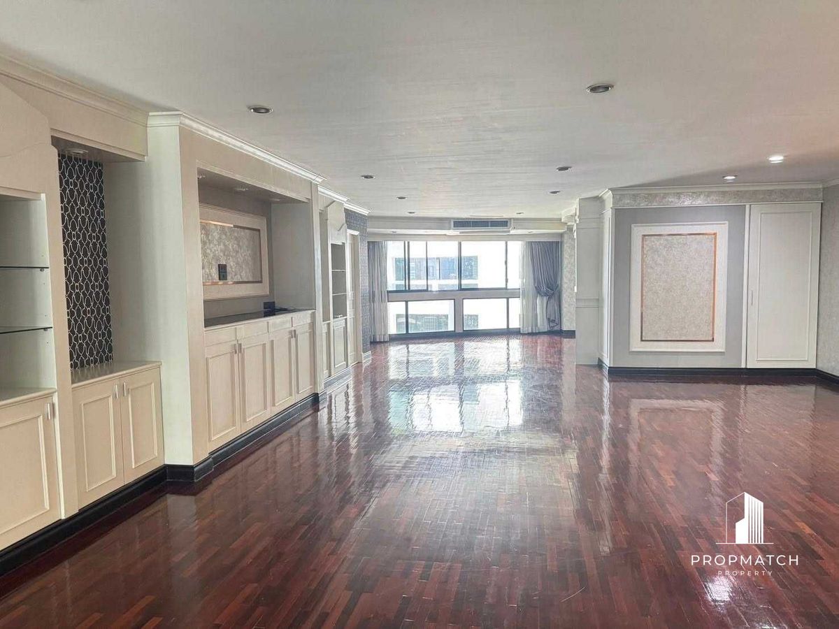 For RentCondoSukhumvit, Asoke, Thonglor : ✨flash deal ✨The President Park Sukhumvit 24 (3BED 4BAT Only 75,000 baht per month Tel.0981315848 @PropMatch