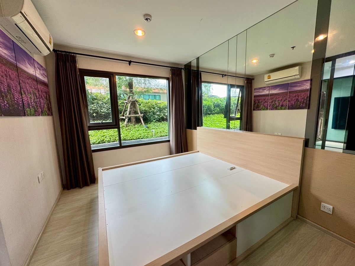 ขายคอนโดปิ่นเกล้า จรัญสนิทวงศ์ : ด่วนหลุดจอง! ห้องสวย ขายถูกสุด คอนโดไลฟ์ปิ่นเกล้า Life Pinklao 1ห้องนอน 35.08 ตร.ม. ชั้น5 วิวสวนสีเขียว ไม่เคยปล่อยเช่า แถมเฟอร์นิเจอร์ และเครื่องใช้ไฟฟ้า  ขายถูกสุดในโครงการ