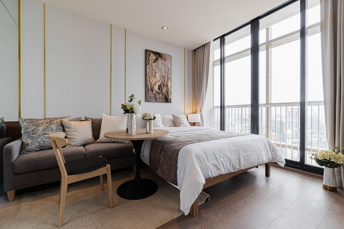 ให้เช่าคอนโดสุขุมวิท อโศก ทองหล่อ : RENT ให้เช่า Park Origin Phrom Phong (พาร์ค ออริจิ้น พร้อมพงษ์) |  26 ตร.ม. | ชั้น 41 แต่งครบ Walk in-Closet | ใกล้ BTS พร้อมพงษ์