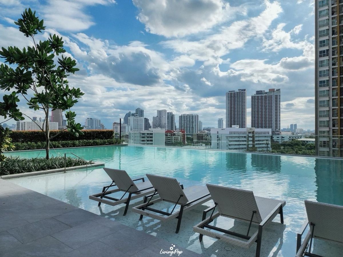 For SaleCondoSapankwai,Jatujak : 𝐃𝐞𝐍𝐢𝐦 Chatuchak near 𝐌𝐑𝐓 & amp; 𝐁𝐓𝐒 Chatuchak, comfortable installments 𝟕, 𝟎𝟎𝟎/month, do not have to pay down payment 𝐎 baht, a new room ready to move in